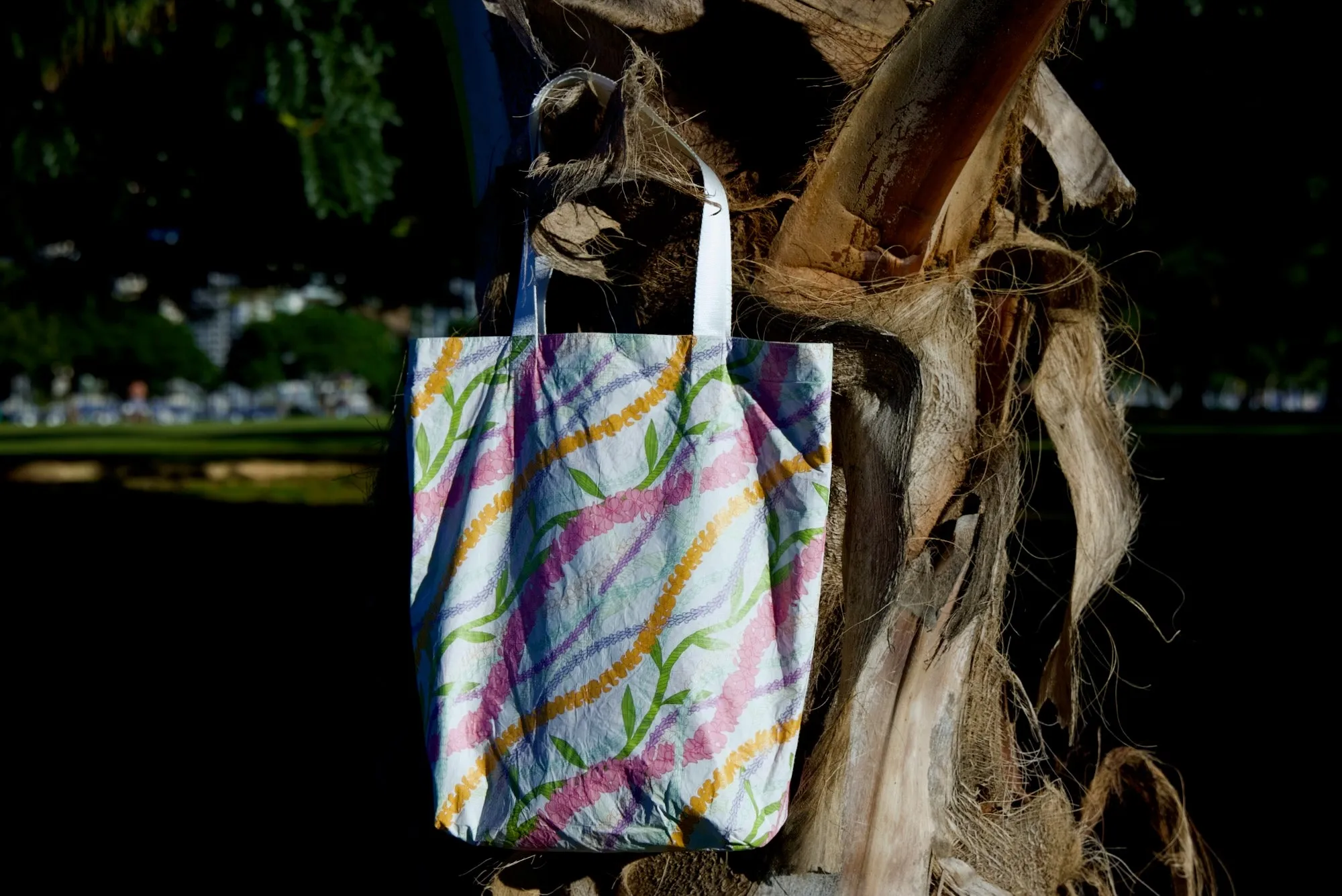 Hawaii Tote Coco Palms Ko Olina & Diagonal Leis (Reversible)