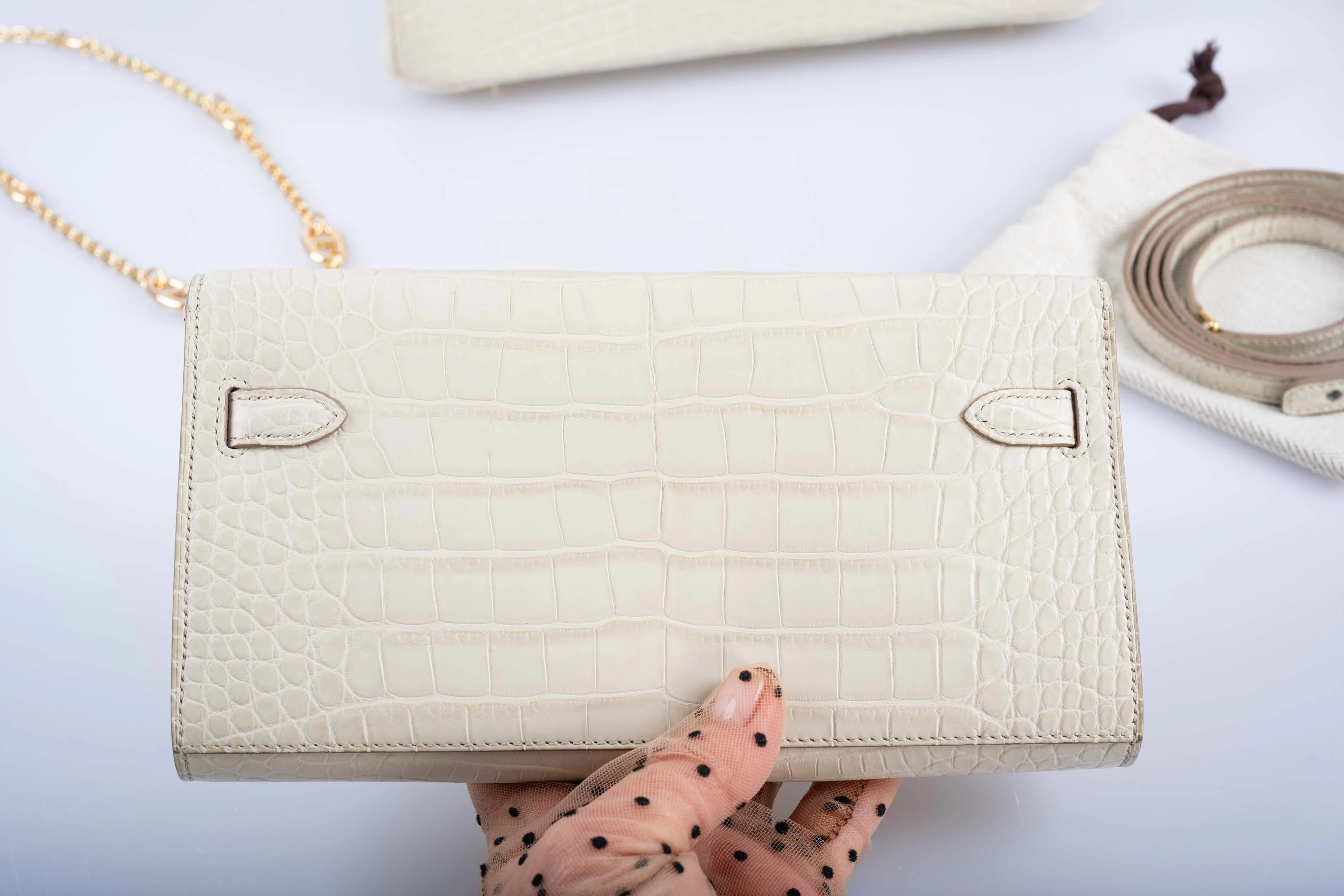 Hermès Kelly To Go Wallet Beton Matte Alligator Gold Hardware