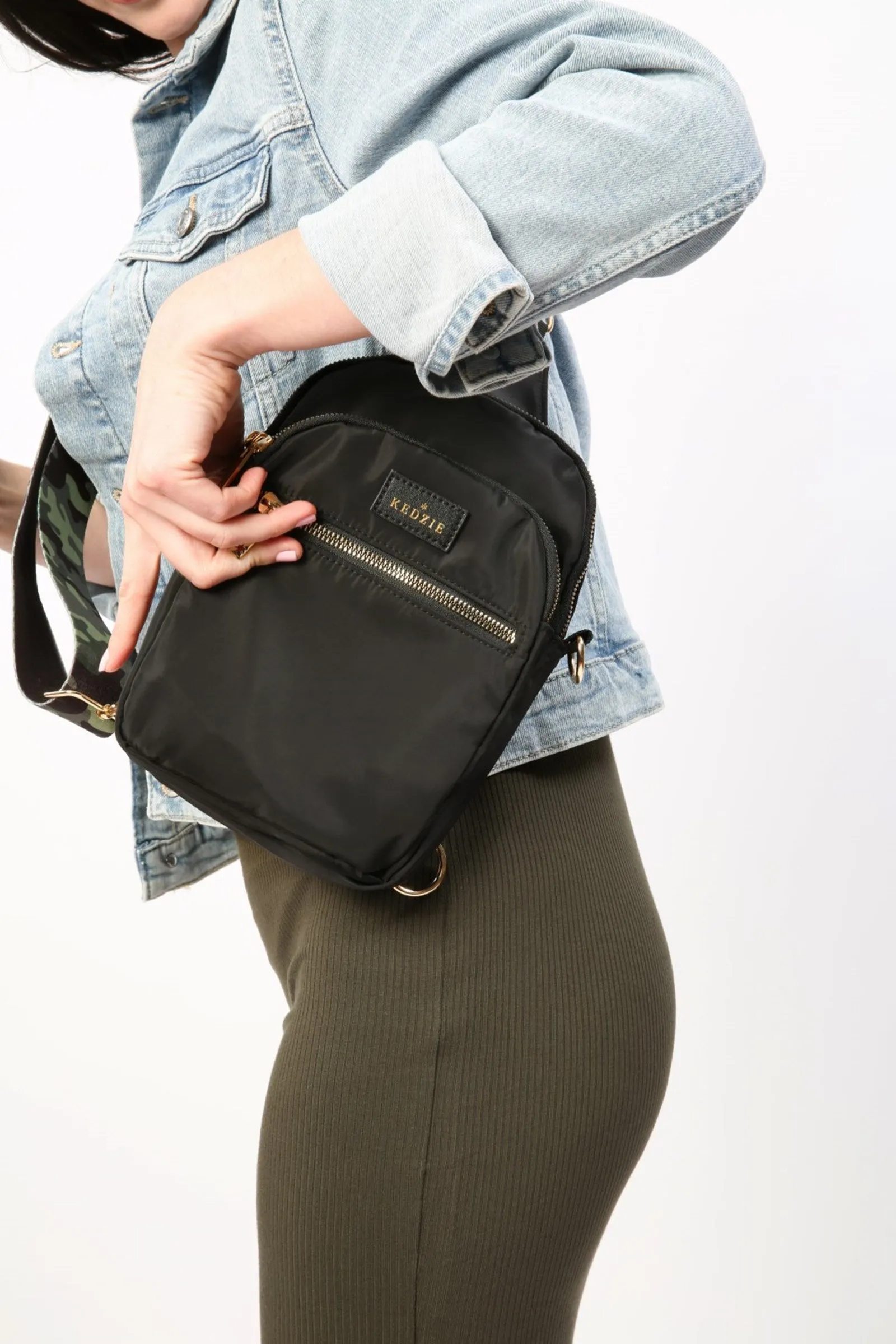Kedzie Roundtrip Convertible Sling Purse Bag