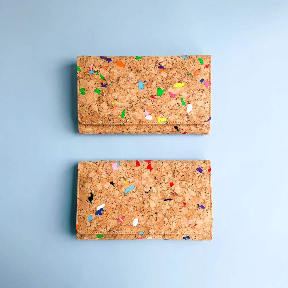 Lyla Cork Cross Body Clutch in Vivid