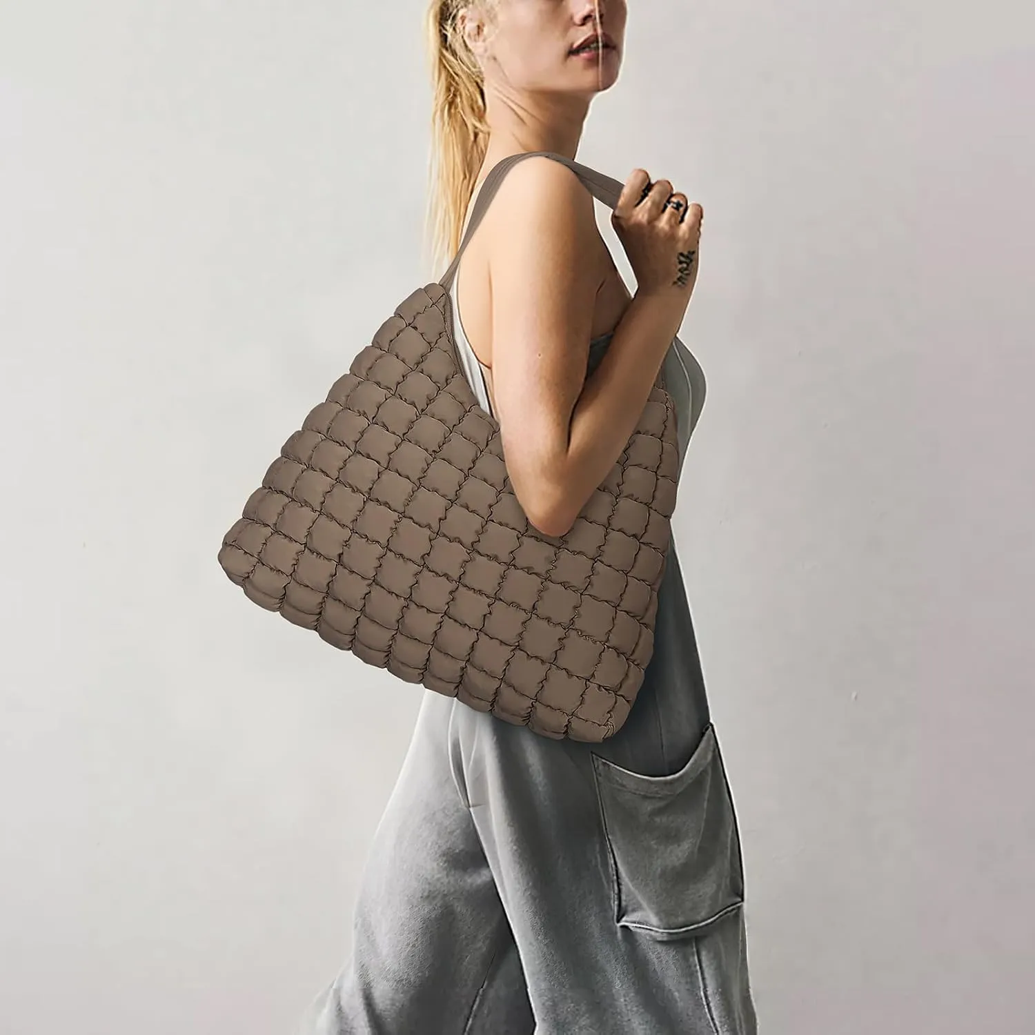 Quilted Tote Bag Puffer Hobo Bag for Women Lightweight Puffy Handbag Everyday Carryall Tote for Work Gym College