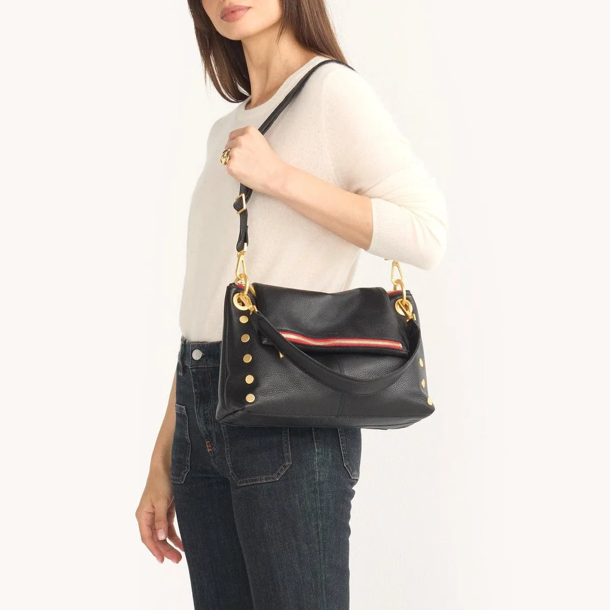 VIP GRAND - Black/Brushed Gold Red Zip